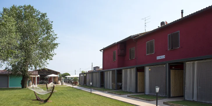 Pobyt v Toskánsku v hotelu s farmou: polopenze, každý večer domácí víno a moře 15 min. autem