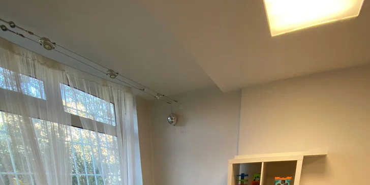 Vstupy do dámského fitka i vacushape či vibrační plošina pro zpevnění celého těla