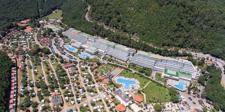 Chorvatský Rabac: mobilní domek pro 4 osoby, blízko pláže, bazény, sportovní a zábavní program