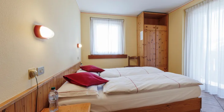Předvánoční lyžovačka v italském Livignu: doprava busem, 4 noci v hotelu, snídaně a večeře, skipas