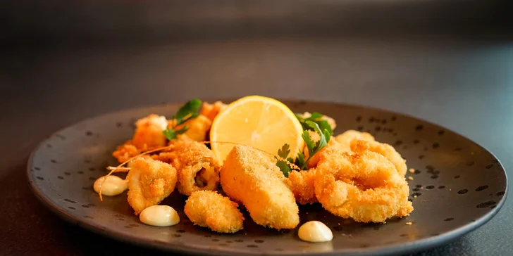 5chodové sezónní menu a lahev prosecca v italské restauraci pro 2 osoby
