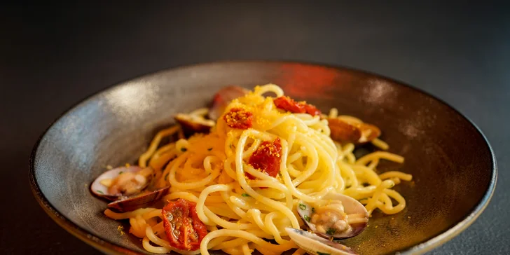 5chodové sezónní menu a lahev prosecca v italské restauraci pro 2 osoby