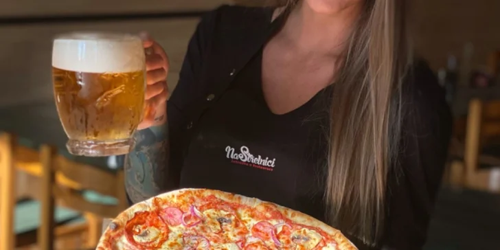 Pro jednoho pizza dle výběru, pro dvě nebo čtyři osoby pizza a třeba i 0,5l pivo Ostravar