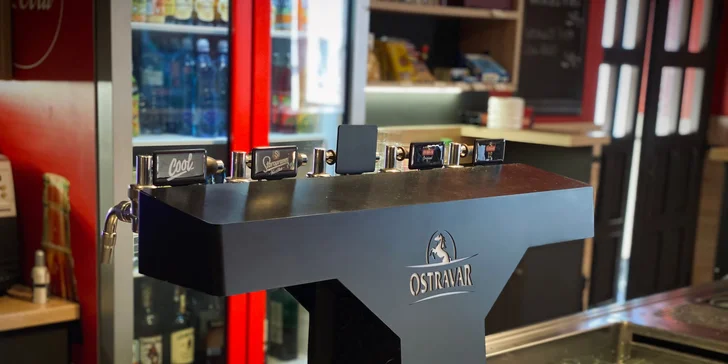 Pro jednoho pizza dle výběru, pro dvě nebo čtyři osoby pizza a třeba i 0,5l pivo Ostravar