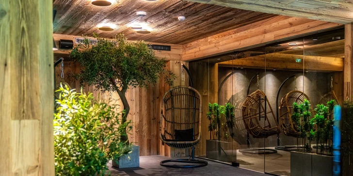 4* hotel přímo na svahu v polských Beskydech: snídaně či polopenze, neomezený wellness