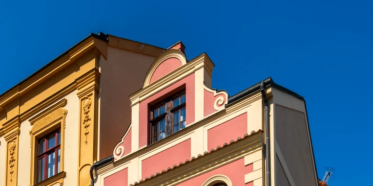 Pohoda v centru Kutné Hory: bufetové snídaně a láhev prosecca