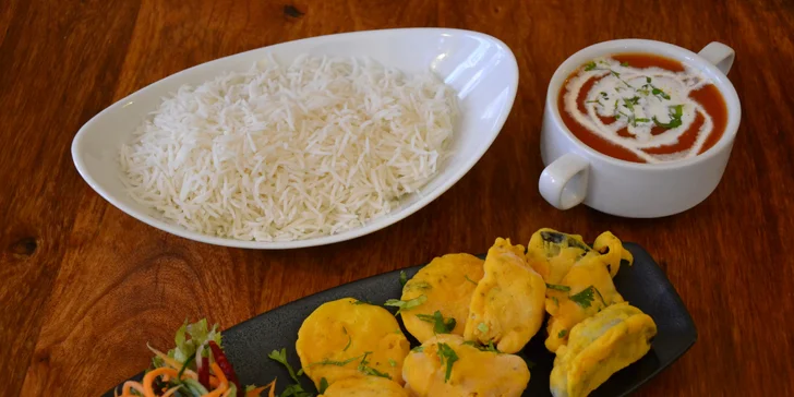 3chodové indické menu dle výběru pro 2 i 4 osoby: vegetariánské, kuřecí nebo jehněčí