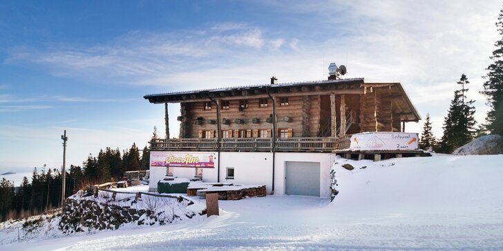 Na lyže do rakouských Alp: krásná horská chata přímo na sjezdovce a snídaně