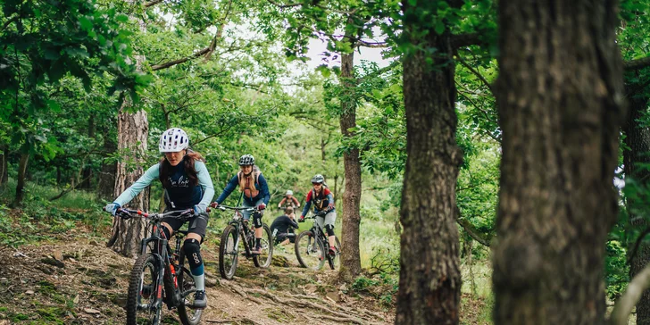 Individuální bikerský kurz v úrovni podle vašeho přání nebo skupinový kurz pro mírně pokročilé