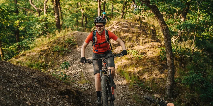 Individuální bikerský kurz v úrovni podle vašeho přání nebo skupinový kurz pro mírně pokročilé