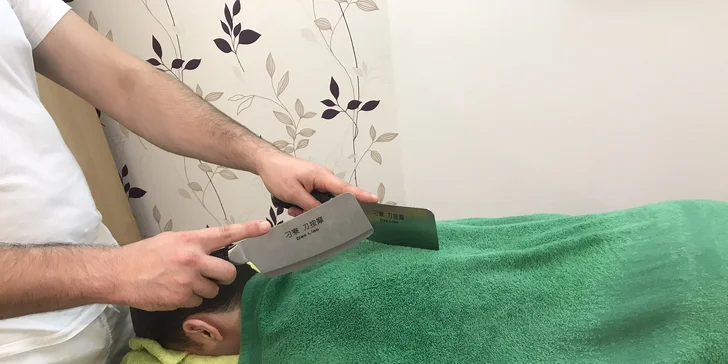 Čínská ozdravná masáž Dao Liao – masáž noži pro ty, kdo se nebojí
