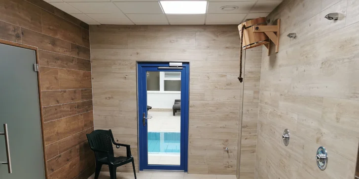 Blahodárná relaxace pro 2: 60 minut v soukromé masážní vířivce či 120 minut ve veřejném wellness