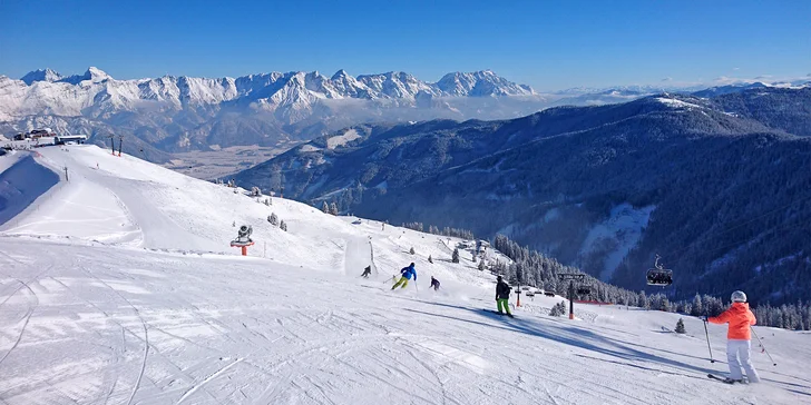 Lyžovačka v Saalbachu: ubytování s polopenzí, wellness i skibus
