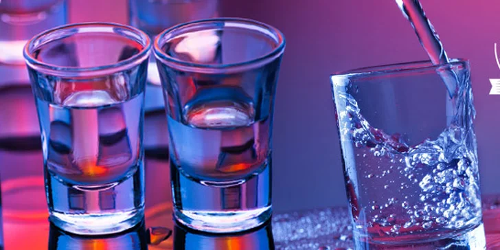 3x vodka Stolichnaya v novém baru Molotok