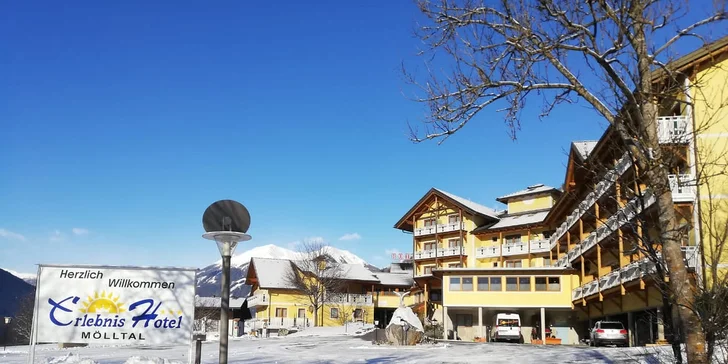 Hotel v Korutanech s výhledem na hory: snídaně, 4chodové večeře, lyžování a relax ve wellness