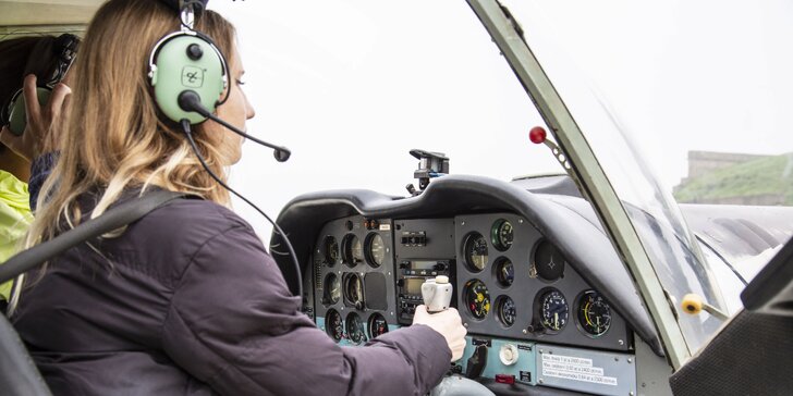 Pilotem letounu Zlín 43 na zkoušku: 30 nebo 40 min. letu pro 1 až 3 osoby