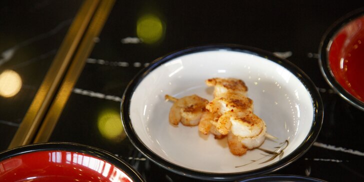 Running sushi: 1,5 hodiny ve společnosti chutných maki, nigiri a dalších dobrot