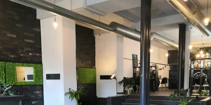 Dokonalá hostina: burger dle výběru z 5 druhů i s vodní dýmkou
