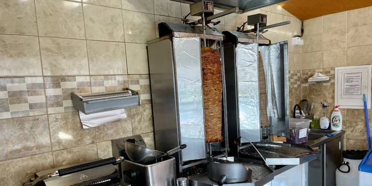 Kebab v tortille a nápoj na odnos s sebou pro 1 nebo 2 osoby