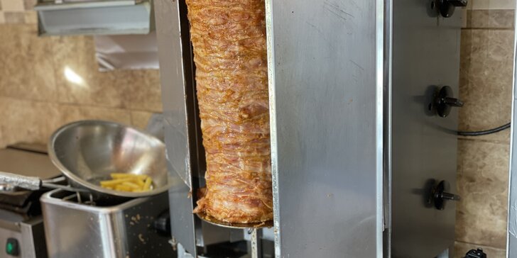 Kebab v tortille a nápoj na odnos s sebou pro 1 nebo 2 osoby