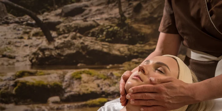 Aktivní i romantická dovolená v Krkonoších: polopenze, wellness i romantický pobyt s masáží