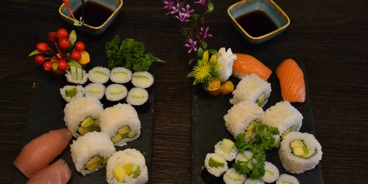 Sushi sety pro 2 osoby: restaurace v Pražské v centru Liberce, 20 až 48 kousků