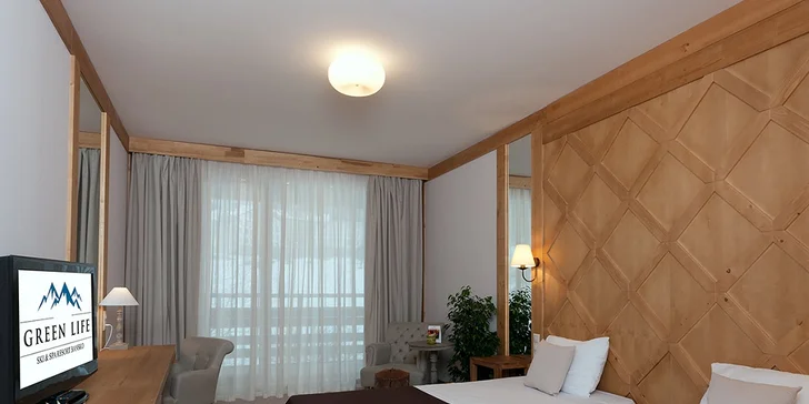 Za parádní lyžovačkou a neomezeným wellness do Bulharska: středisko Bansko ski, snídaně i tři sauny