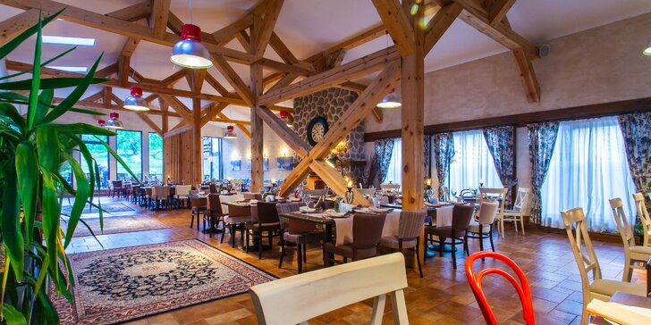 Za parádní lyžovačkou a neomezeným wellness do Bulharska: středisko Bansko ski, snídaně i tři sauny