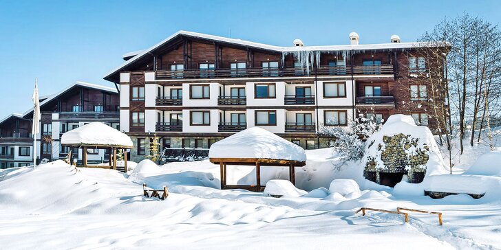 Za parádní lyžovačkou a neomezeným wellness do Bulharska: středisko Bansko ski, snídaně i tři sauny