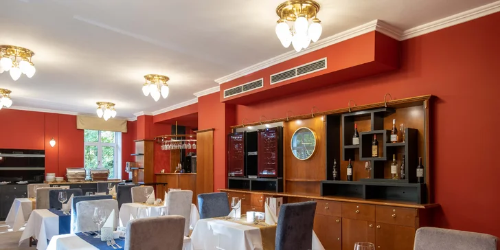 Za relaxem do Mariánských lázní: 4* hotel se snídaní nebo polopenzí, saunou, masáží i bazénem
