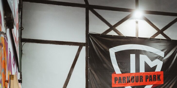 Naučte se ty nejlepší parkour kousky od profíků: hodinový vstup do Parkour Parku s trenérem