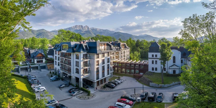 Luxusní 5* hotel v centru Zakopaného: snídaně, neomezený wellness i možnost masáže