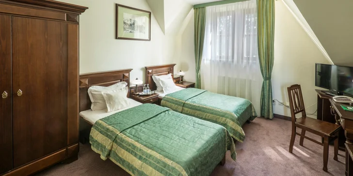 Wellness pobyt na romantickém zámku v Polsku: polopenze, relax i sport