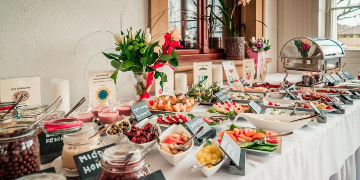 Pobyt v polském paláci: snídaně a sauna v ceně, na výběr vánoční i silvestrovský balíček s večeří