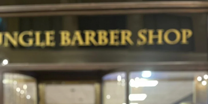 Nový elegantní vzhled: balíčky barber péče i vč. masáže hlavy a nápoje