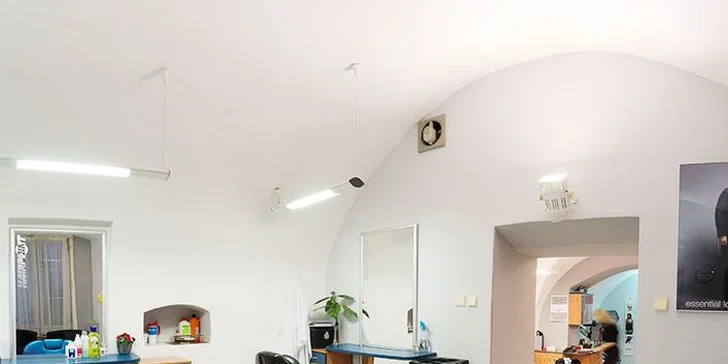 Exkluzivní kadeřnická proměna v salonu Hairpoint