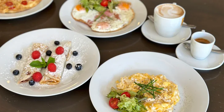 Snídaně dle výběru v Tiebreak restaurantu: perfektní začátek dne o samotě či ve dvou