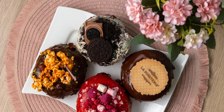 Malý či velký Surprise box: výběr 4 nebo 6 nejlepších donutů ve městě