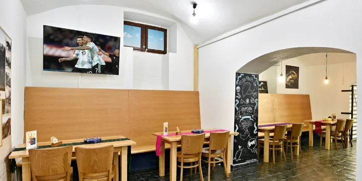 Dárkové vouchery do argentinské restaurace La Paisanita v hodnotě 500 až 2000 Kč