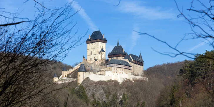 Dovolená v podhradí Karlštejna: Příroda, klid a spousta turistických zajímavostí v okolí