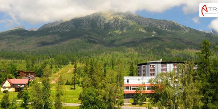 TŘI nebo ČTYŘI dny PRO DVA ve Vysokých Tatrách. Neomezený vstup do wellness, bowling i láhev vína. Zimní nebo jarní dovolená v Hotelu Atrium***.