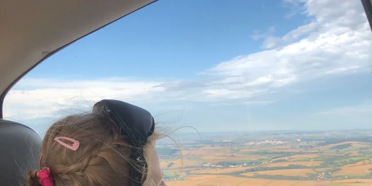Vyhlídkový let luxusním letadlem Cirrus SR20 až pro 3 osoby