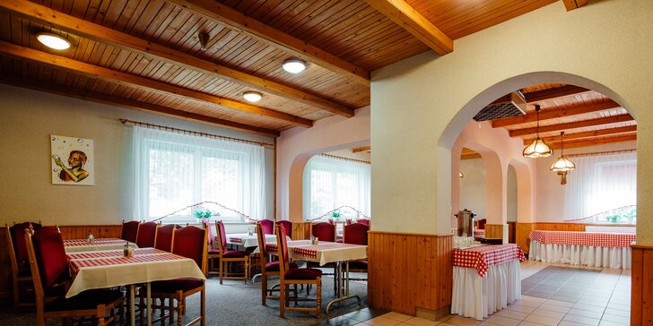 Prostorné apartmány v Západních Tatrách s exteriérovým miniwellness a bufetovou snídaní