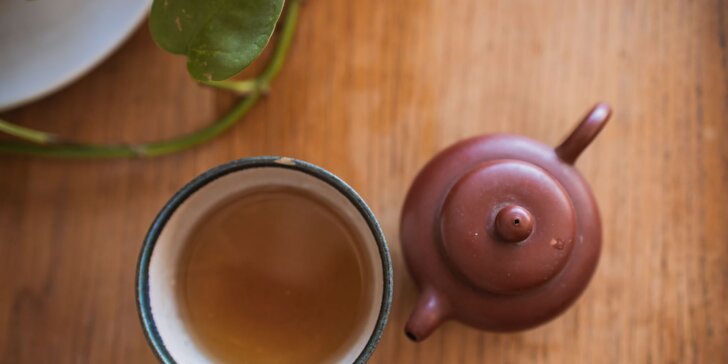 Skupinová degustace čajů: vouchery pro 1 i 2 osoby, min. 10 druhů, výklad o historii i občerstvení