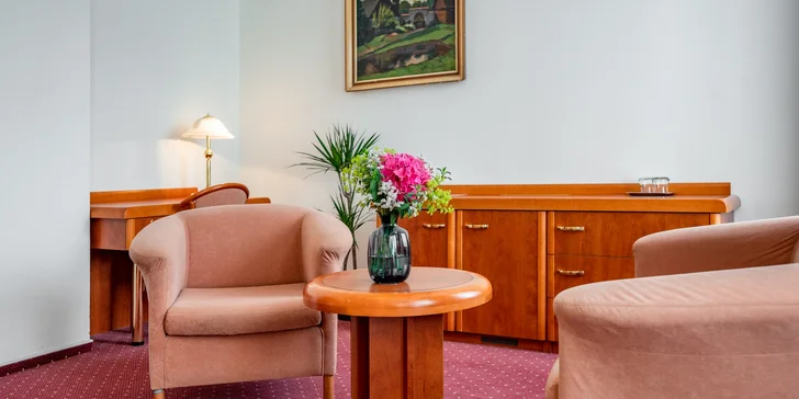Pobyt v centru Hradce Králové: snídaně či polopenze a neomezený wellness