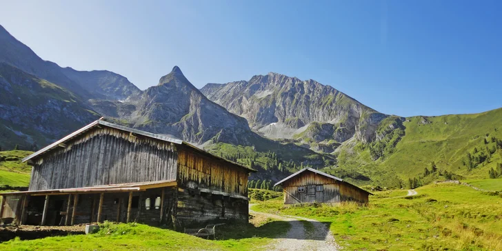 Dovolená v rakouských Alpách až pro 4 osoby: středisko Mayrhofen, snídaně a saunový svět