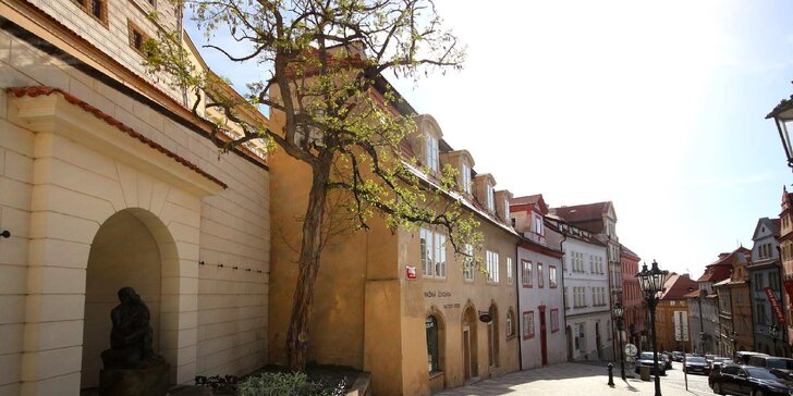 Historická Praha: pobyt se snídaní v design hotelu na Malé Straně