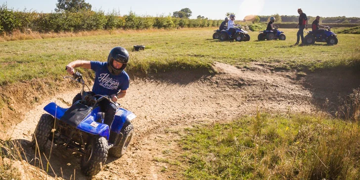 Zážitková off-road jízda na čtyřkolce v délce až 60 min.