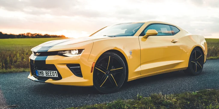 Svezte se ve čmelákovi: Chevrolet Camaro na 15–60 minut jízdy včetně paliva