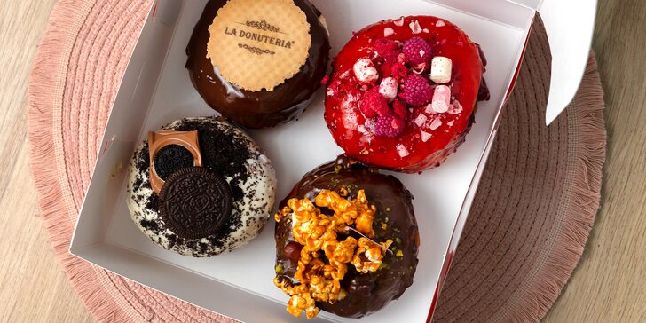Malý či velký Surprise box: výběr 4 nebo 6 nejlepších donutů ve městě